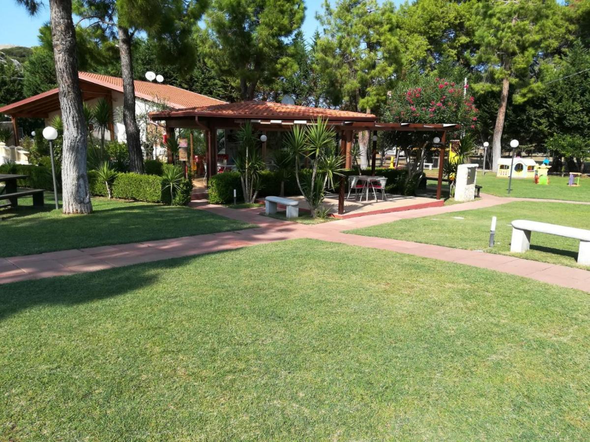 Residence Olimpia Peschici Exterior photo